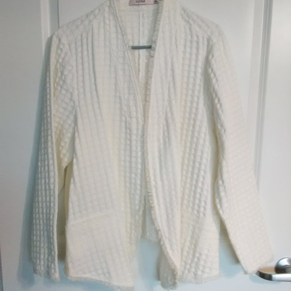 Long sleeve cream color jacket with waffle design